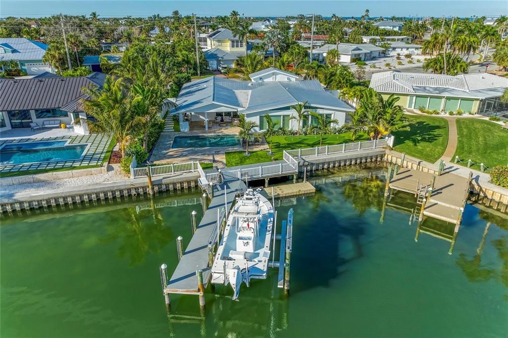 For Sale: $3,950,000 (3 beds, 3 baths, 2645 Square Feet)