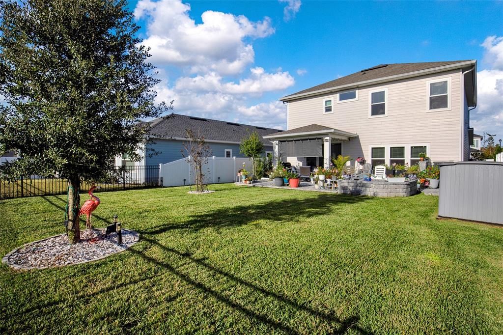 For Sale: $459,900 (3 beds, 2 baths, 2498 Square Feet)