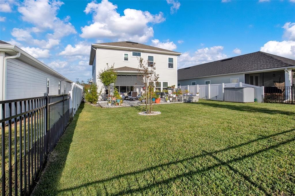 For Sale: $459,900 (3 beds, 2 baths, 2498 Square Feet)