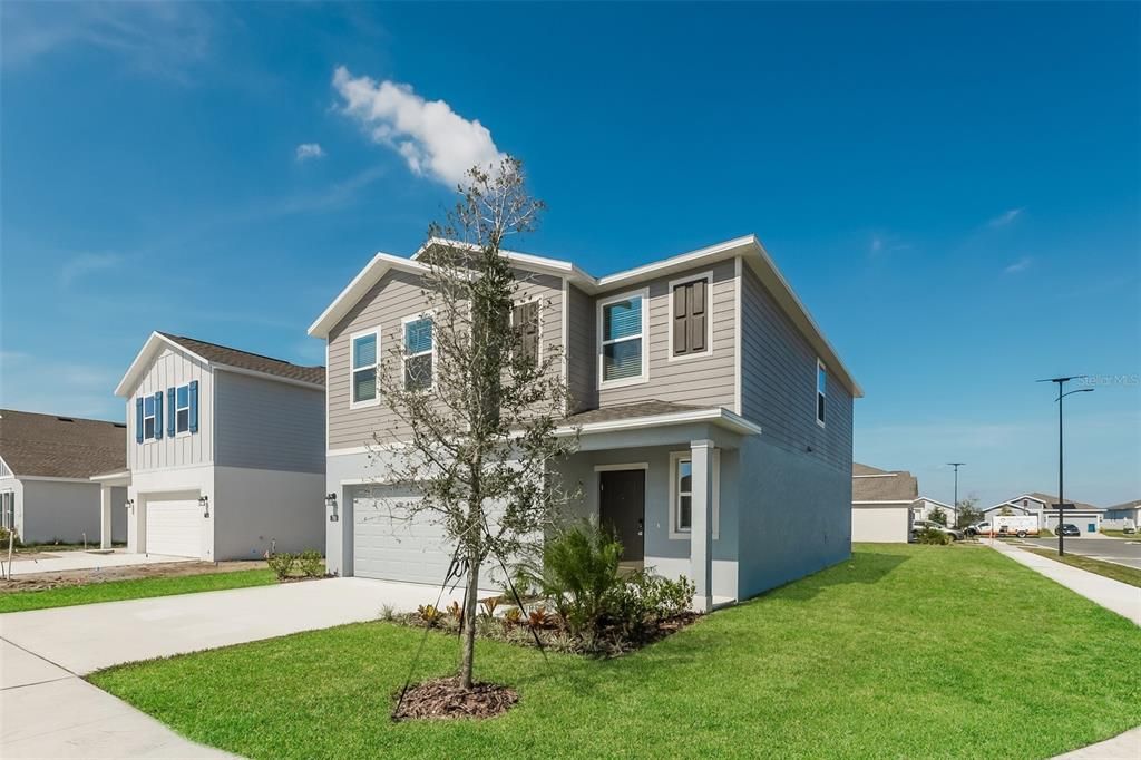 For Rent: $2,045 (5 beds, 2 baths, 2112 Square Feet)