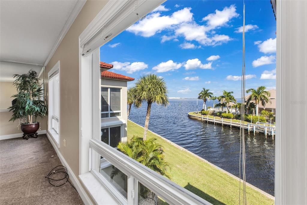 待售: $274,900 (2 贝兹, 2 浴室, 1741 平方英尺)