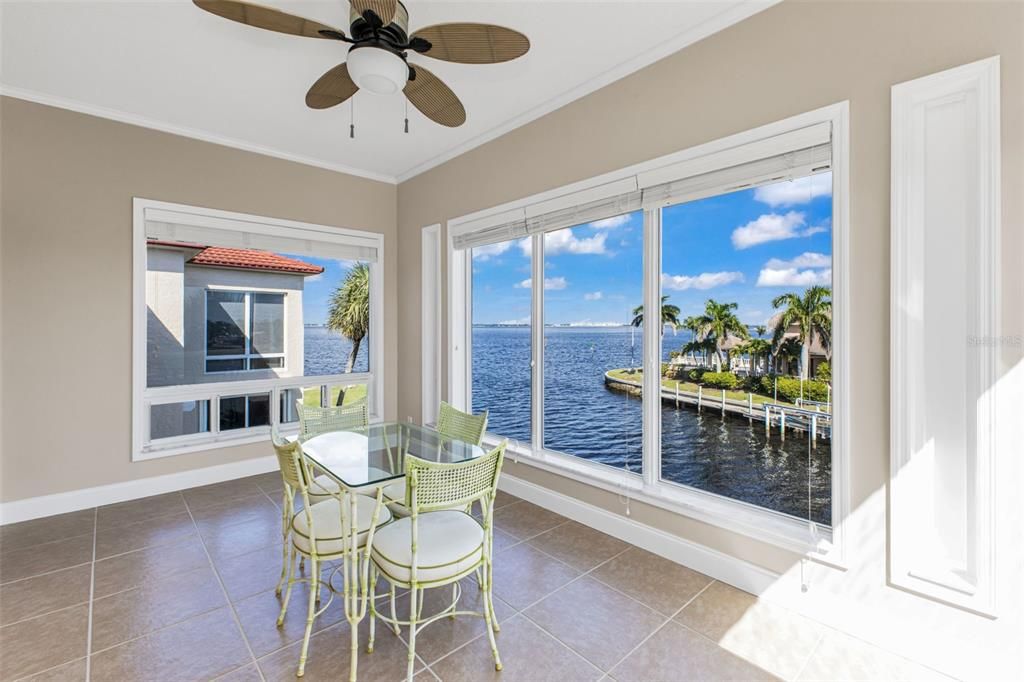 待售: $274,900 (2 贝兹, 2 浴室, 1741 平方英尺)