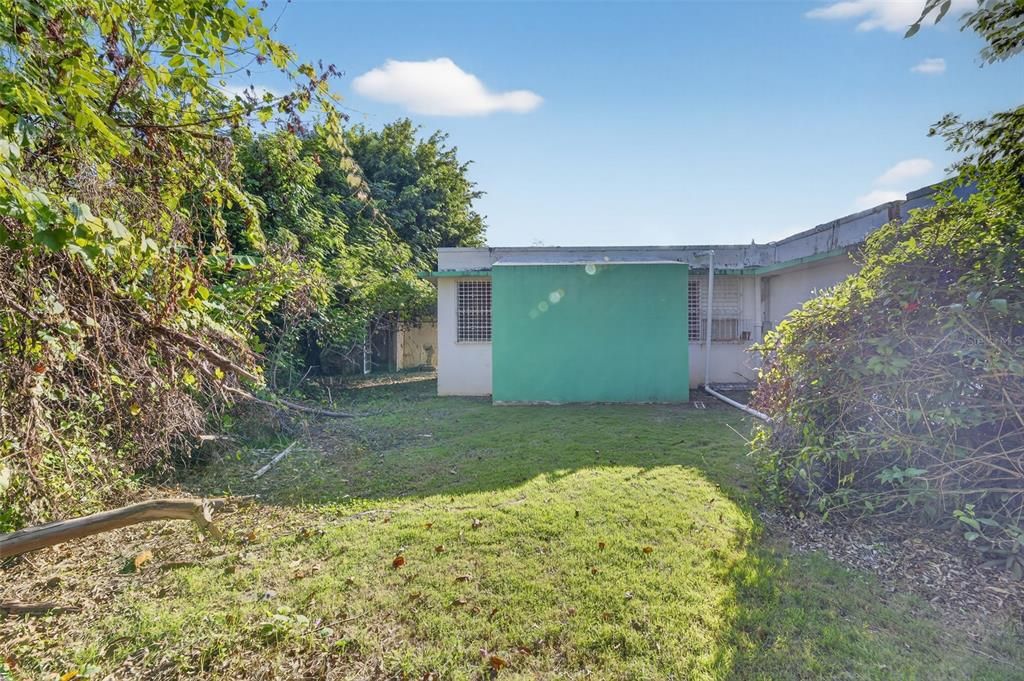 На продажу: $195,000 (3 спален, 1 ванн, 1531 Квадратных фут)