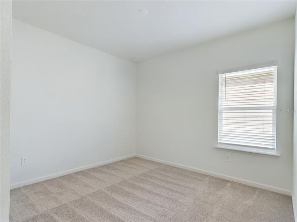 For Rent: $2,450 (4 beds, 3 baths, 2571 Square Feet)