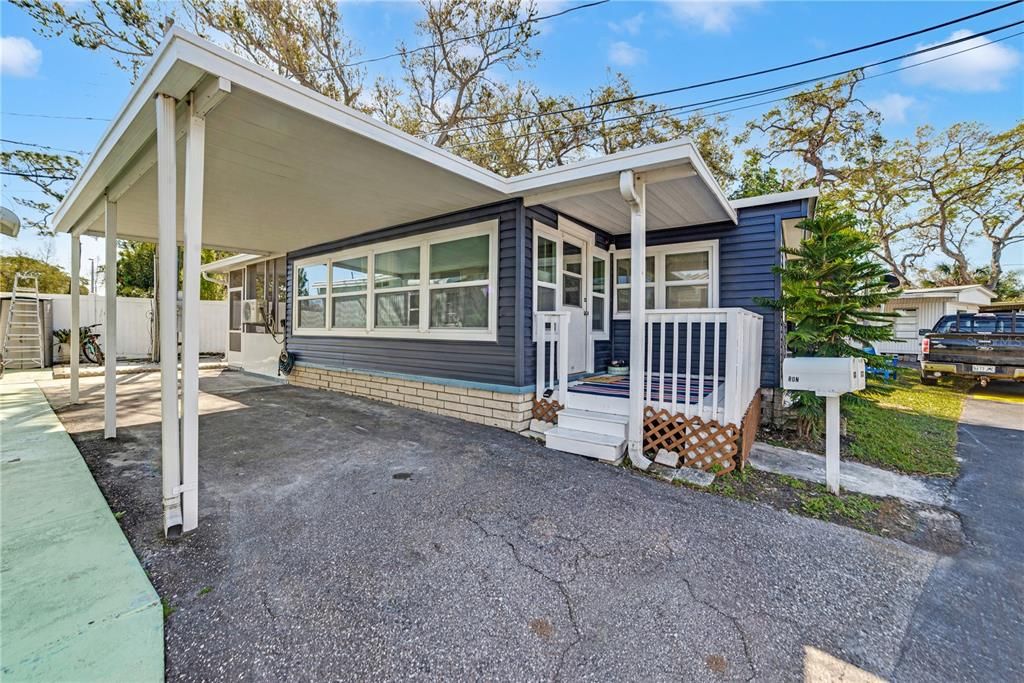 For Sale: $150,000 (2 beds, 2 baths, 480 Square Feet)