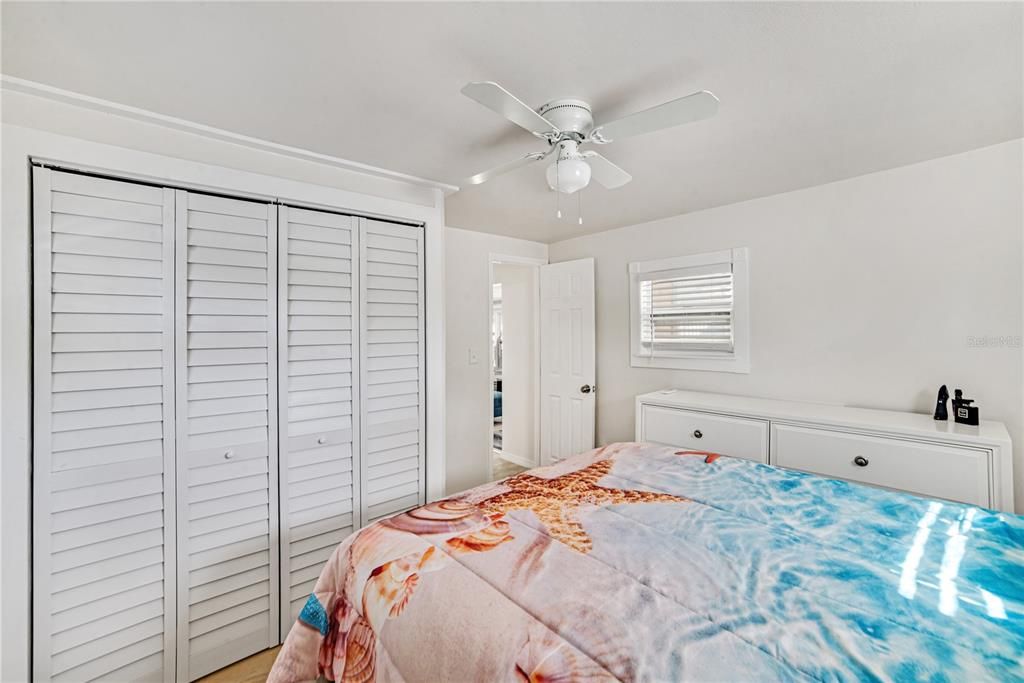 For Sale: $150,000 (2 beds, 2 baths, 480 Square Feet)