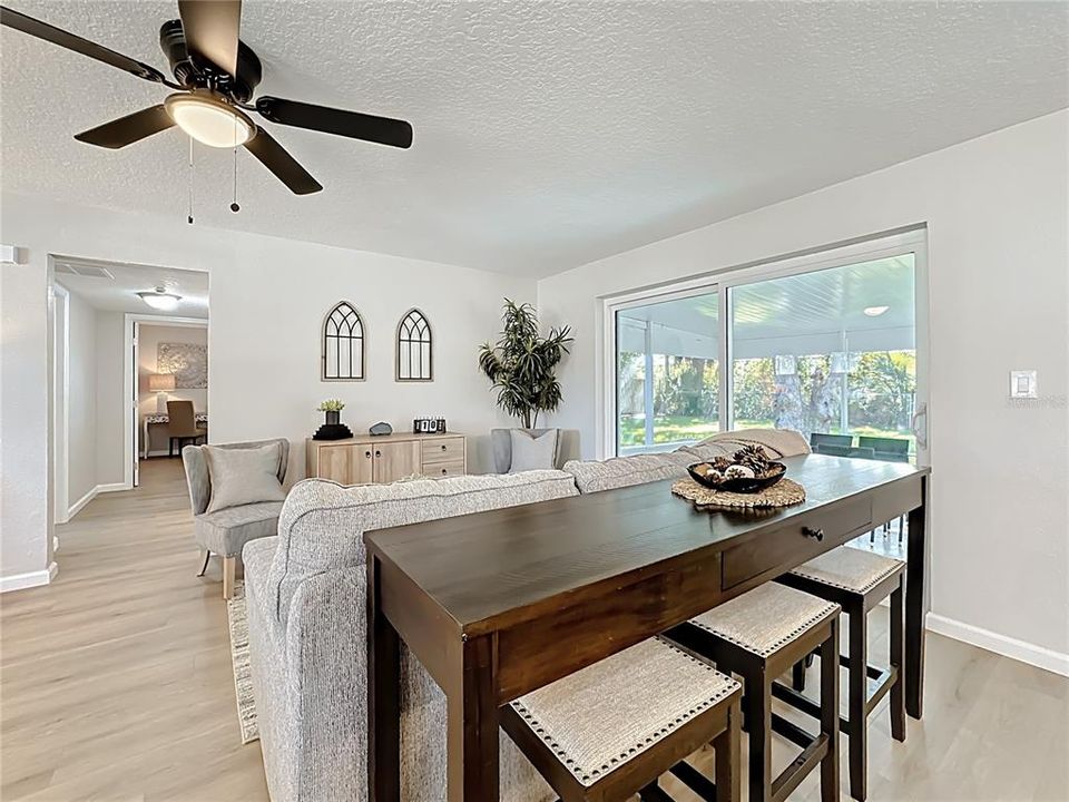 Active With Contract: $359,900 (4 beds, 3 baths, 1943 Square Feet)