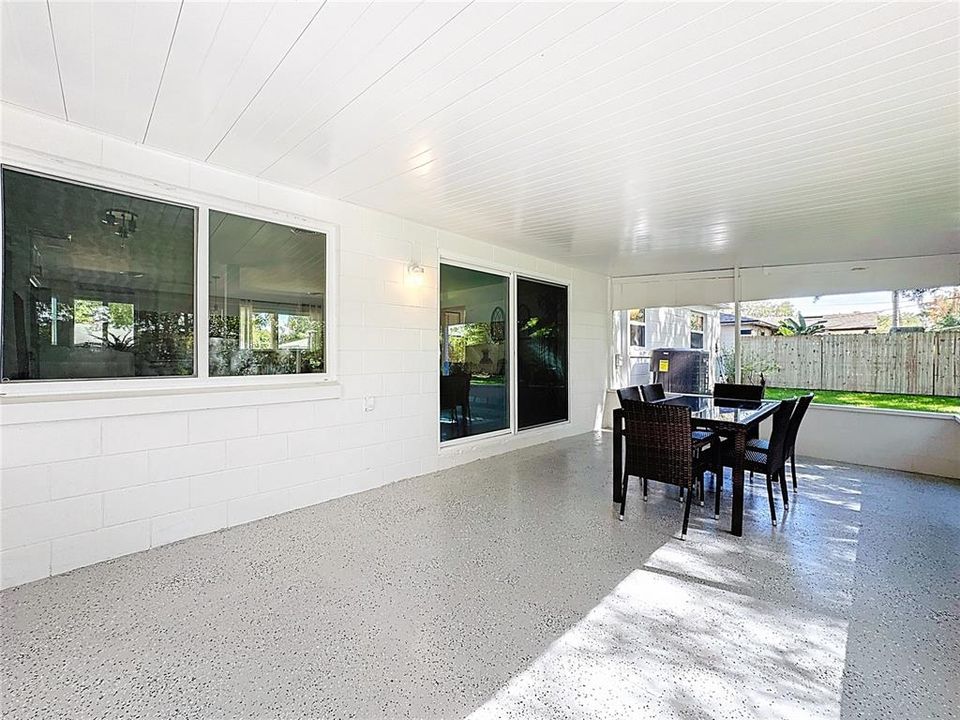 Active With Contract: $359,900 (4 beds, 3 baths, 1943 Square Feet)