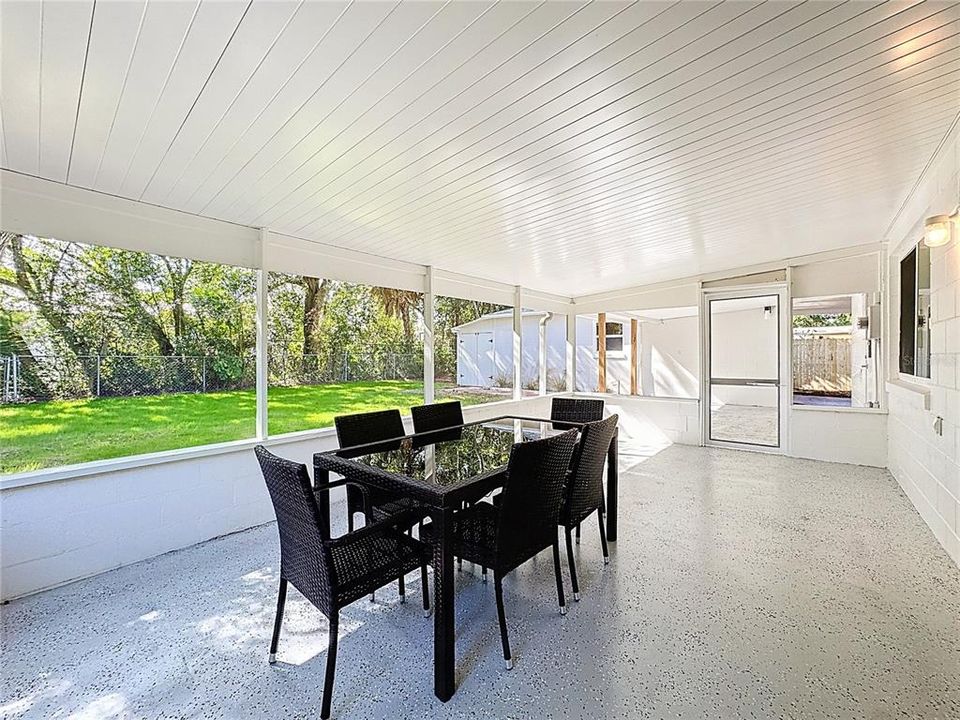 Active With Contract: $359,900 (4 beds, 3 baths, 1943 Square Feet)