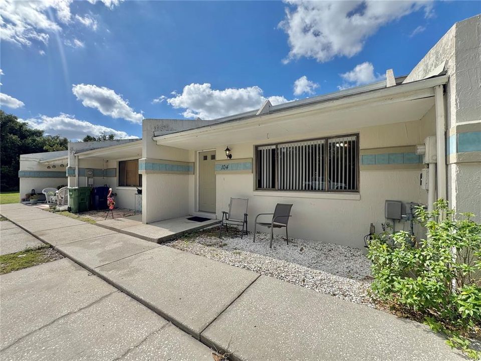 En Venta: $165,000 (2 camas, 2 baños, 1140 Pies cuadrados)