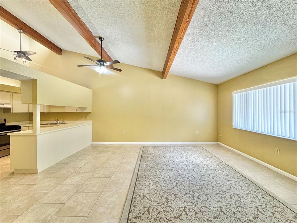 En Venta: $165,000 (2 camas, 2 baños, 1140 Pies cuadrados)