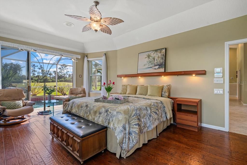 For Sale: $625,000 (3 beds, 2 baths, 2463 Square Feet)