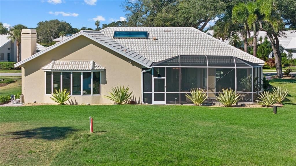 For Sale: $625,000 (3 beds, 2 baths, 2463 Square Feet)