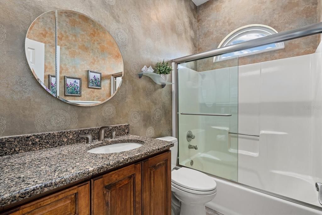 For Sale: $625,000 (3 beds, 2 baths, 2463 Square Feet)