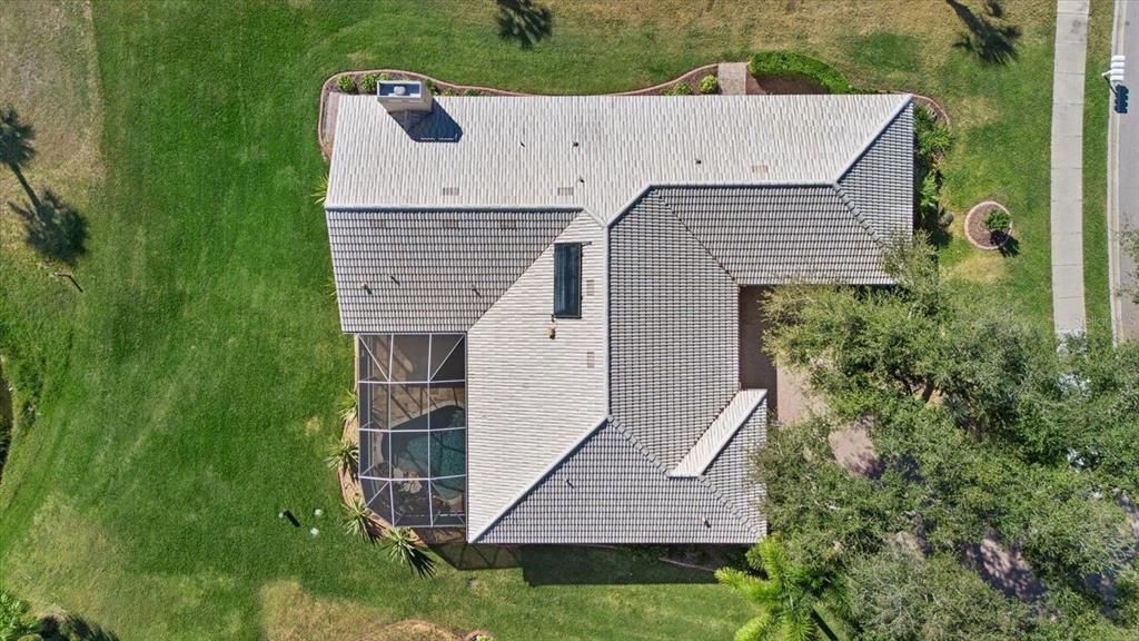 For Sale: $625,000 (3 beds, 2 baths, 2463 Square Feet)