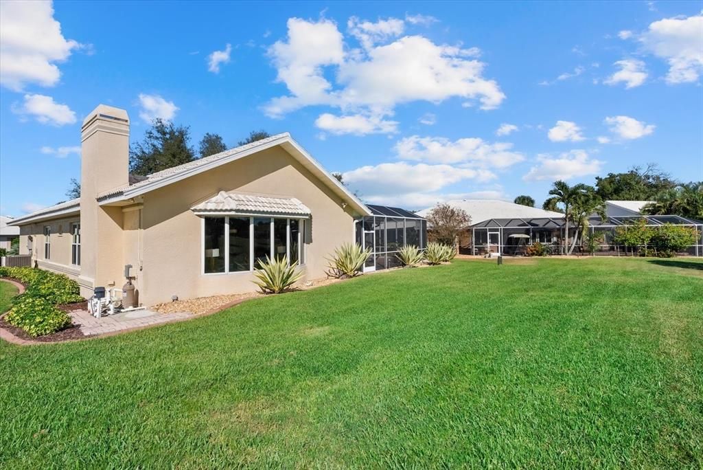 For Sale: $625,000 (3 beds, 2 baths, 2463 Square Feet)