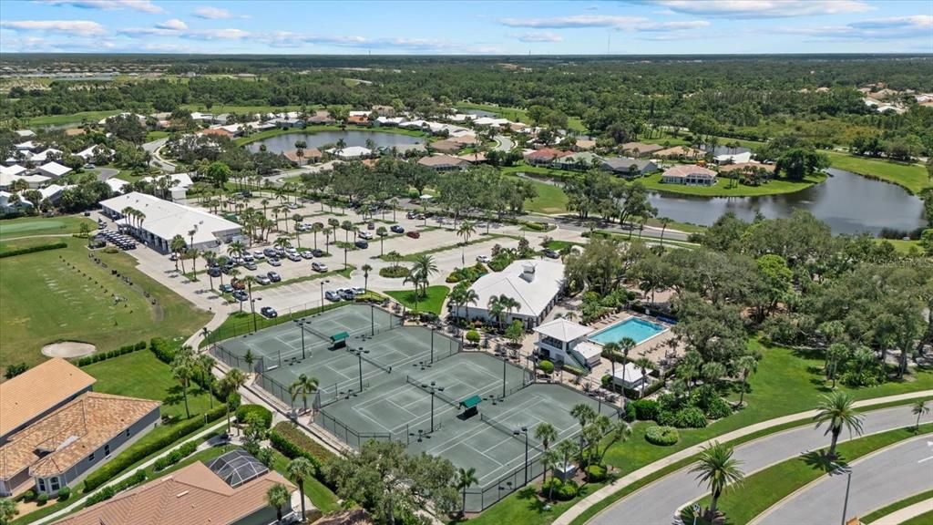 For Sale: $625,000 (3 beds, 2 baths, 2463 Square Feet)