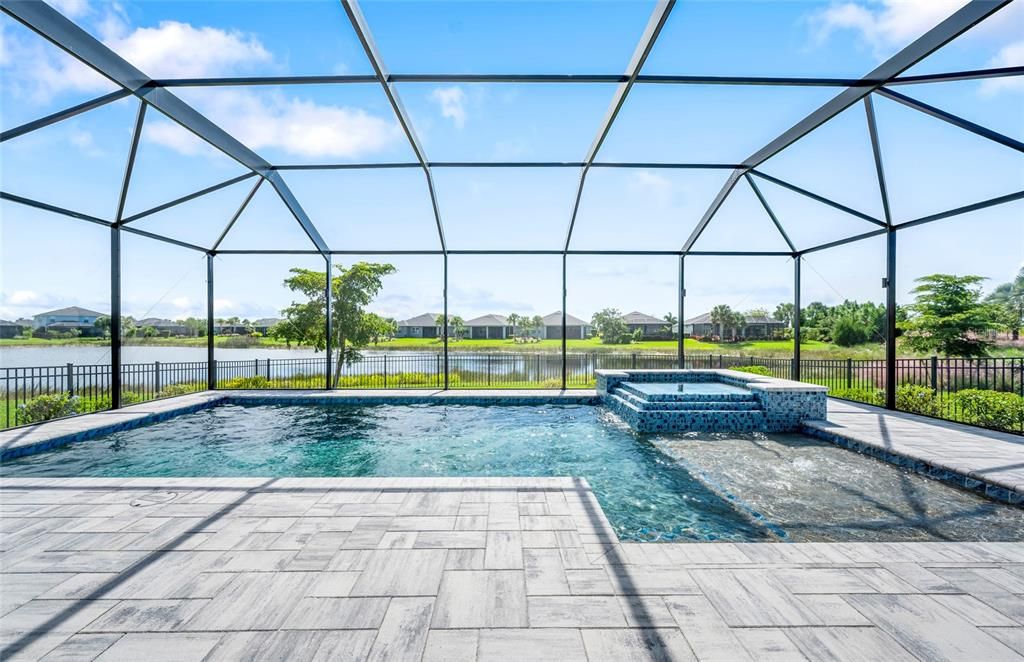 En Venta: $674,700 (4 camas, 3 baños, 2959 Pies cuadrados)