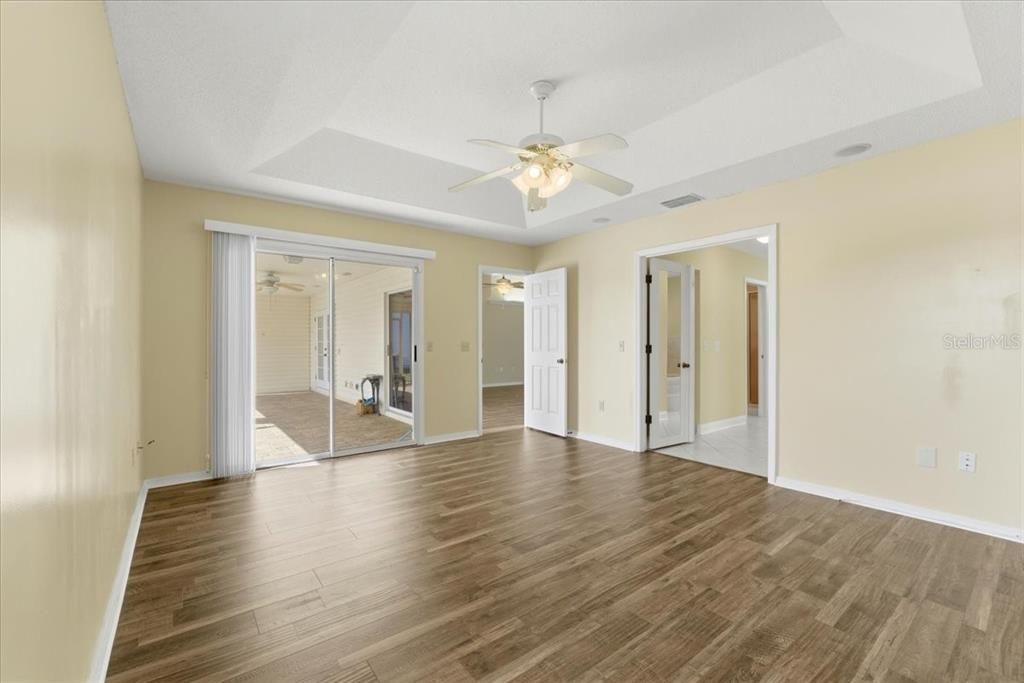 For Sale: $330,000 (3 beds, 2 baths, 1879 Square Feet)