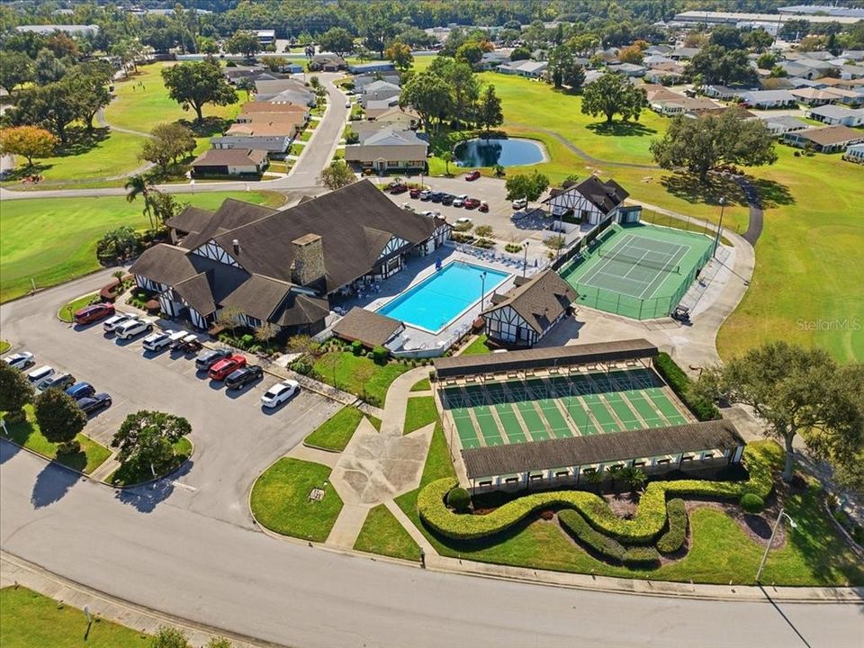 For Sale: $330,000 (3 beds, 2 baths, 1879 Square Feet)