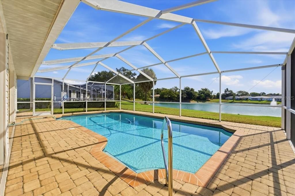 For Sale: $330,000 (3 beds, 2 baths, 1879 Square Feet)