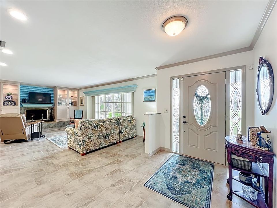 For Sale: $795,000 (3 beds, 2 baths, 2064 Square Feet)