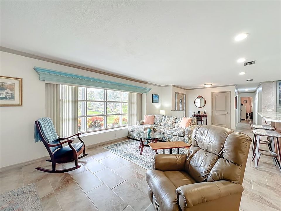 For Sale: $795,000 (3 beds, 2 baths, 2064 Square Feet)