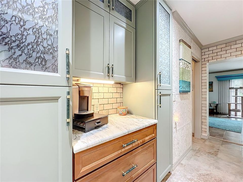 For Sale: $795,000 (3 beds, 2 baths, 2064 Square Feet)