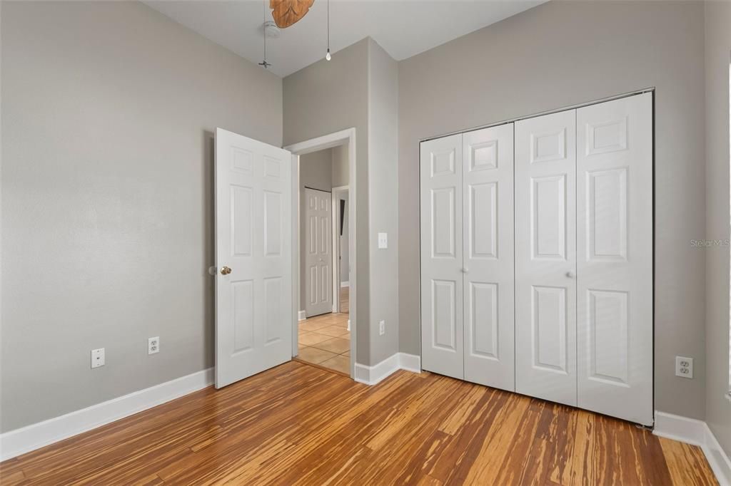 For Rent: $3,195 (4 beds, 2 baths, 1678 Square Feet)