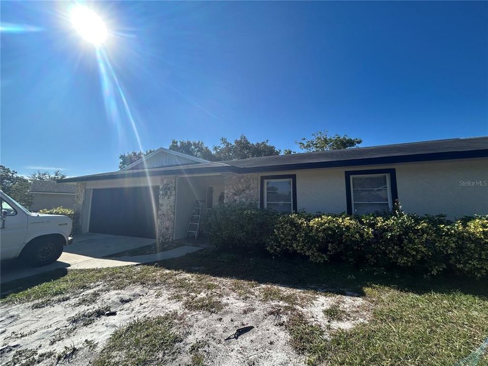 出租: $3,000 (3 贝兹, 2 浴室, 1608 平方英尺)