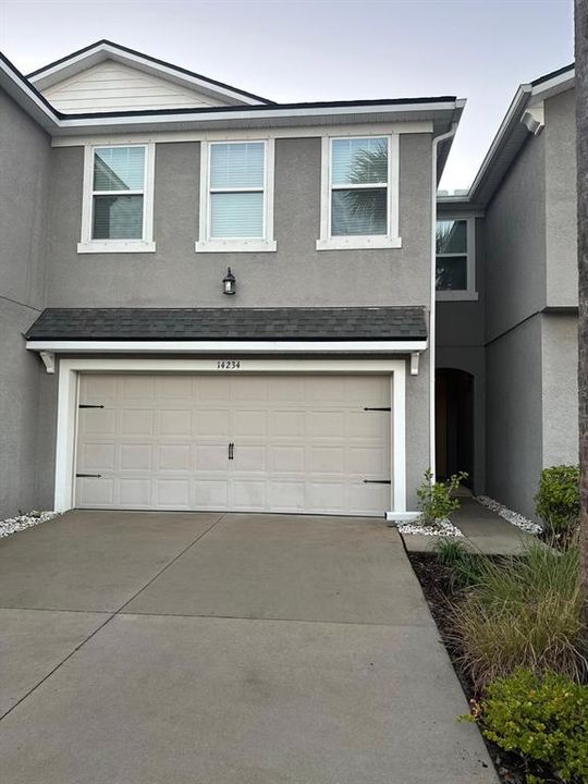 For Rent: $2,785 (3 beds, 2 baths, 2307 Square Feet)