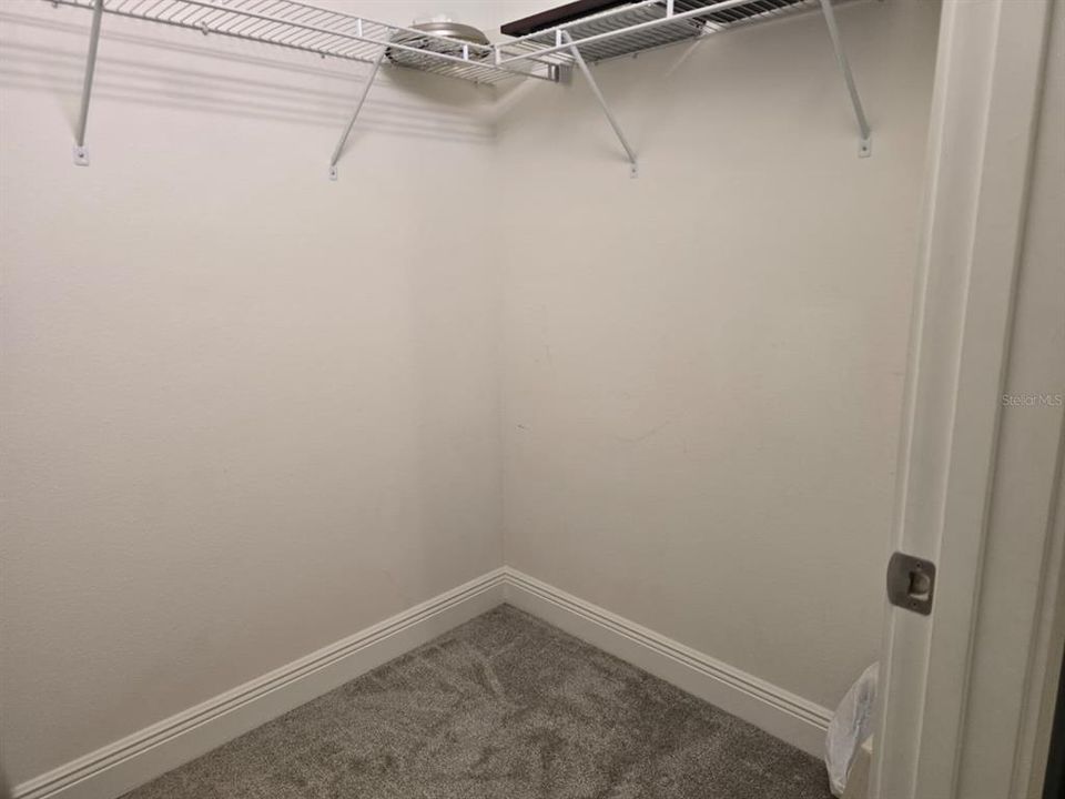 For Rent: $2,785 (3 beds, 2 baths, 2307 Square Feet)