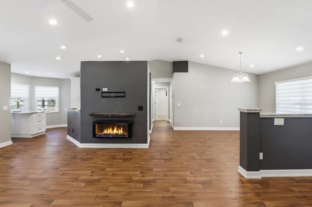 For Sale: $439,900 (3 beds, 2 baths, 1757 Square Feet)