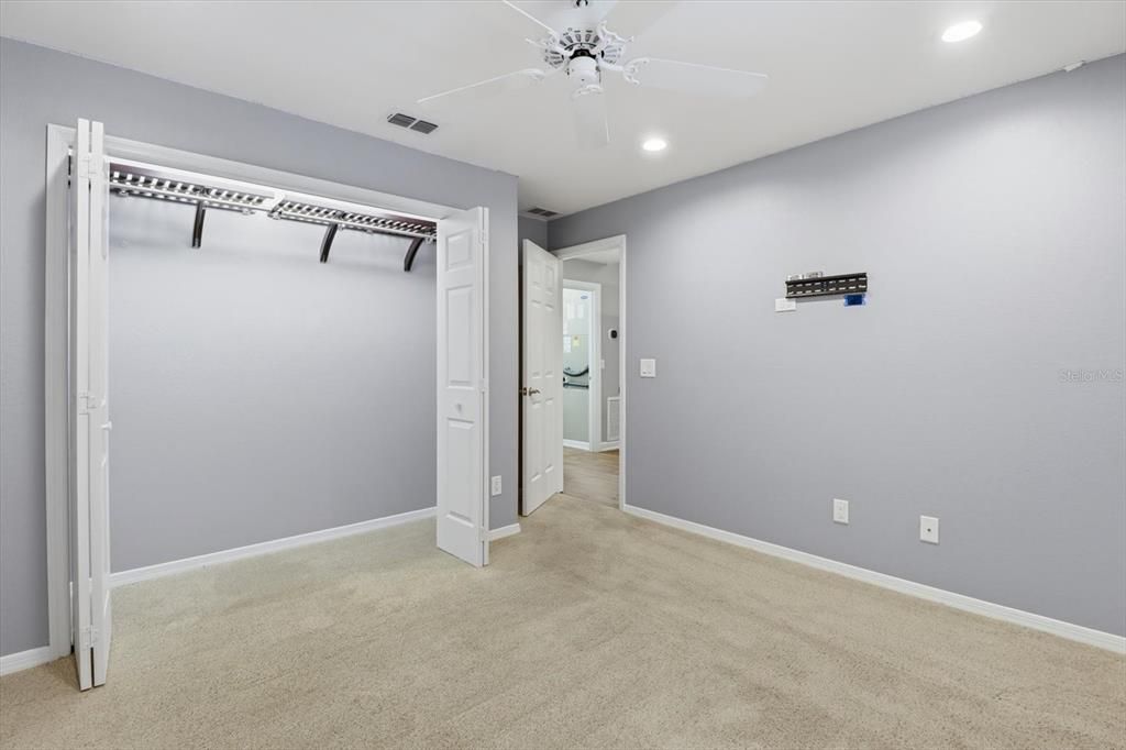 For Sale: $439,900 (3 beds, 2 baths, 1757 Square Feet)