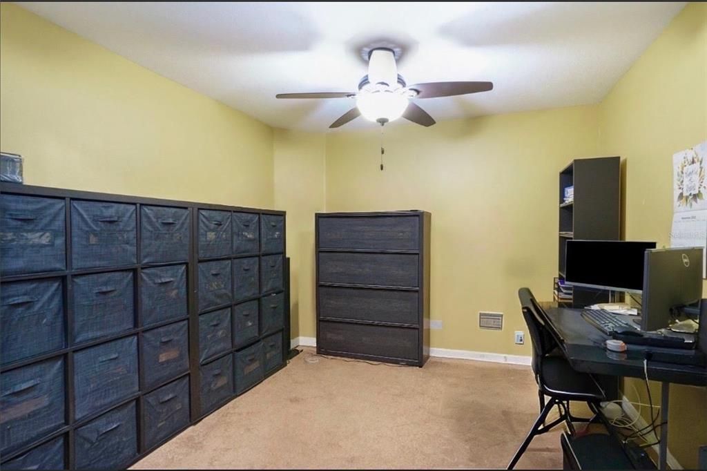 На продажу: $250,000 (2 спален, 2 ванн, 1538 Квадратных фут)