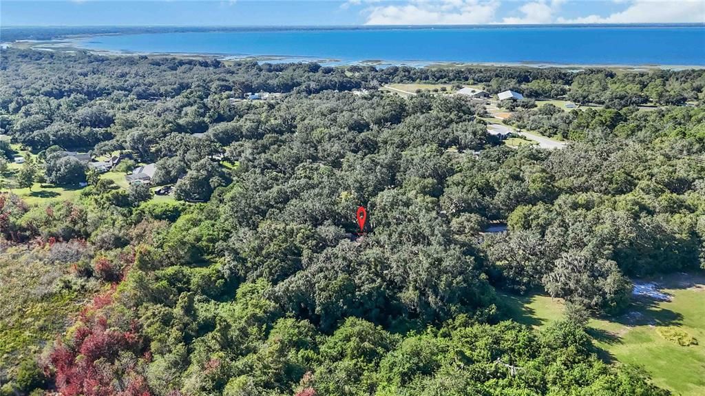 Под контрактом: $839,000 (4 спален, 4 ванн, 3778 Квадратных фут)