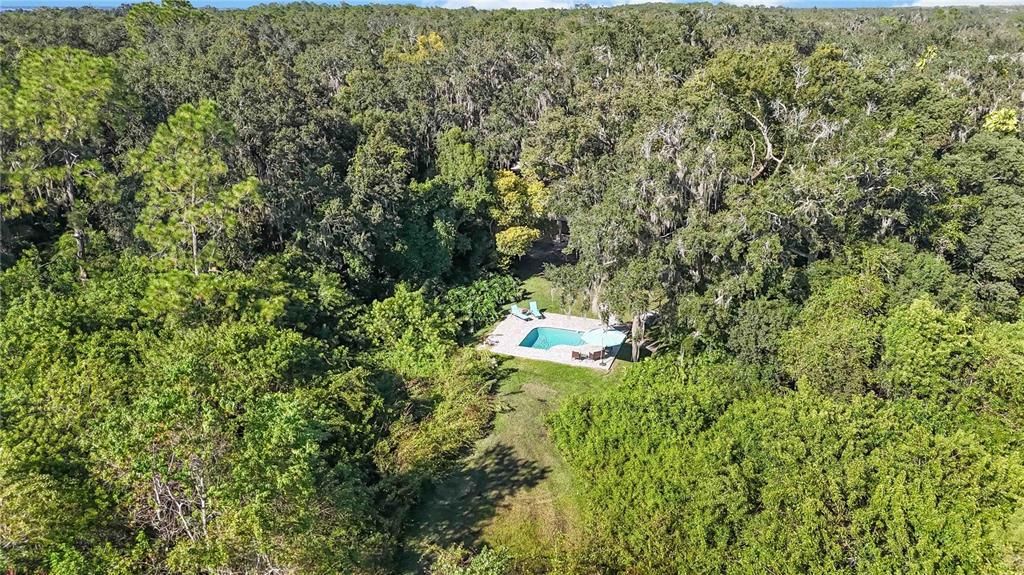 Под контрактом: $839,000 (4 спален, 4 ванн, 3778 Квадратных фут)