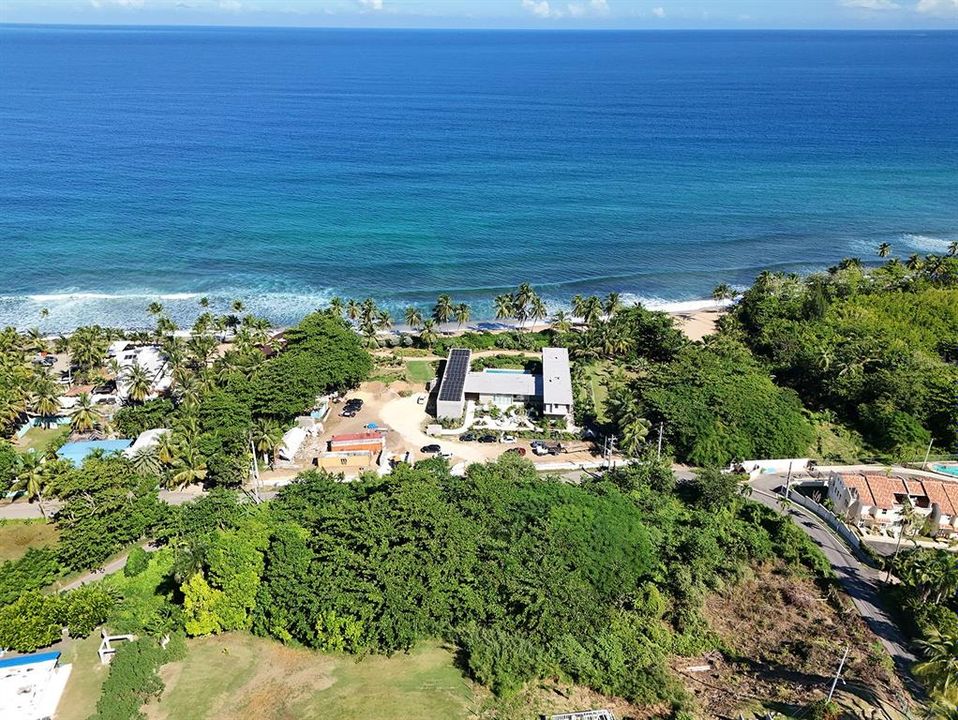 待售: $2,495,000 (1.43 acres)
