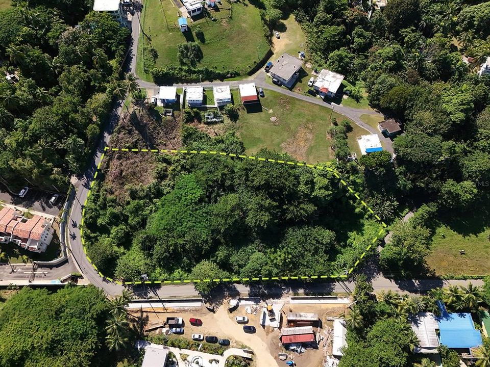 待售: $2,495,000 (1.43 acres)