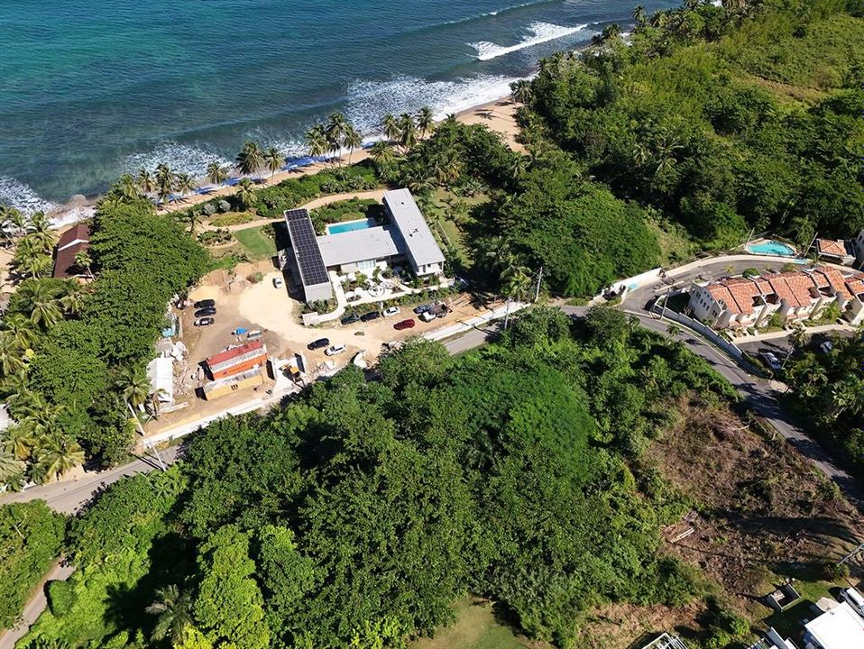 待售: $2,495,000 (1.43 acres)