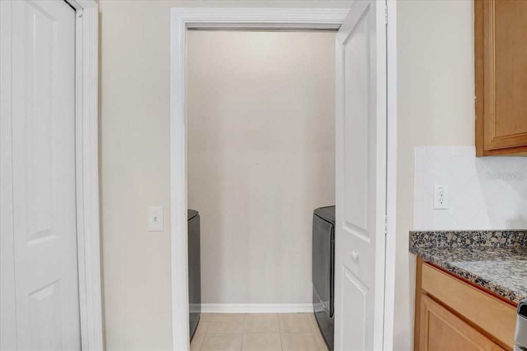 For Sale: $289,900 (3 beds, 2 baths, 1544 Square Feet)