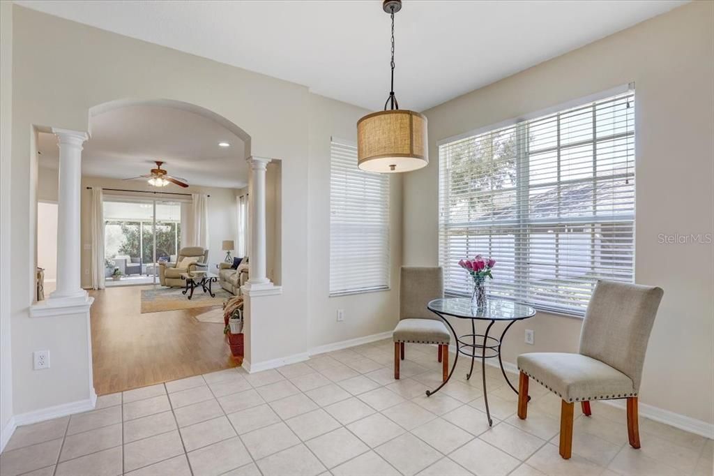 For Sale: $289,900 (3 beds, 2 baths, 1544 Square Feet)