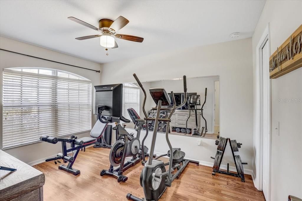 For Sale: $289,900 (3 beds, 2 baths, 1544 Square Feet)