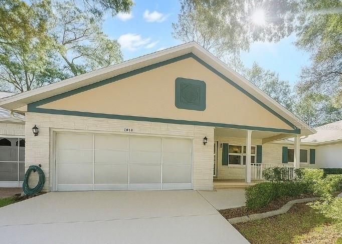 Active With Contract: $160,000 (2 beds, 2 baths, 1688 Square Feet)