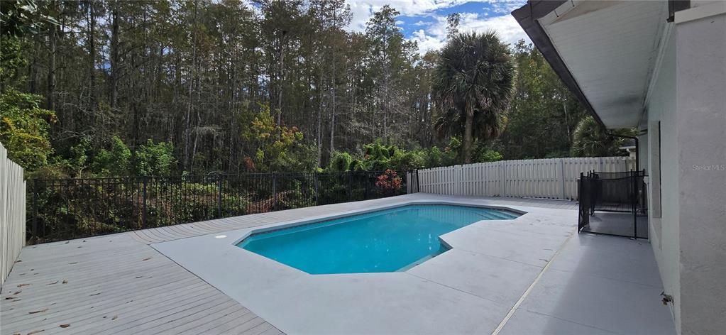 Active With Contract: $399,999 (4 beds, 2 baths, 1777 Square Feet)