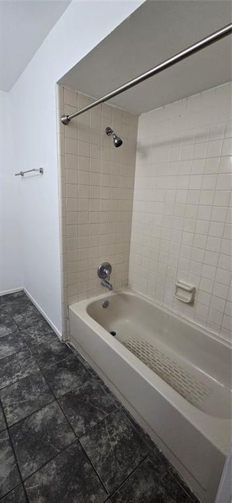 Active With Contract: $399,999 (4 beds, 2 baths, 1777 Square Feet)