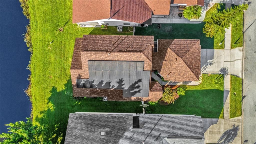 合同活跃: $2,700 (3 贝兹, 2 浴室, 1886 平方英尺)