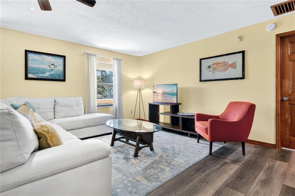 For Sale: $775,000 (3 beds, 2 baths, 2093 Square Feet)