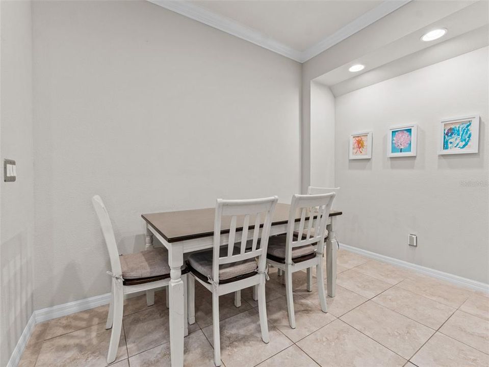 For Sale: $329,900 (3 beds, 2 baths, 1525 Square Feet)