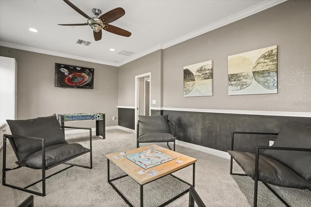 Activo con contrato: $750,000 (4 camas, 3 baños, 2889 Pies cuadrados)